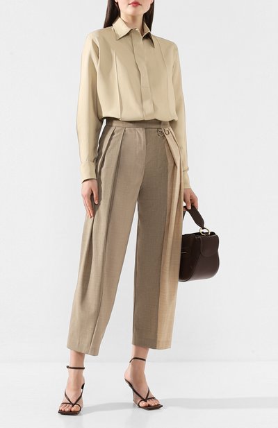 Рубашка из вискозы VICTORIA BECKHAM бежевого цвета по цене 55400 руб., арт. SH SLM 11013A, фото 2 Рубашка из вискозы VICTORIA BECKHAM, арт. SH SLM 11013A, фото 2