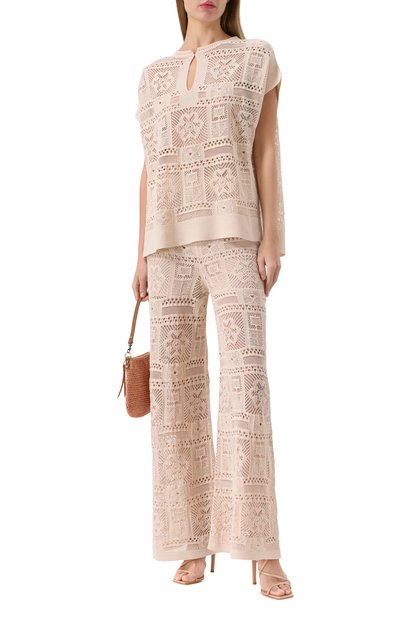 Брюки из хлопка и вискозы D.EXTERIOR кремового цвета по цене 59300 руб., арт. 60368, фото 2 Брюки из хлопка и вискозы D.EXTERIOR, арт. 60368, фото 2