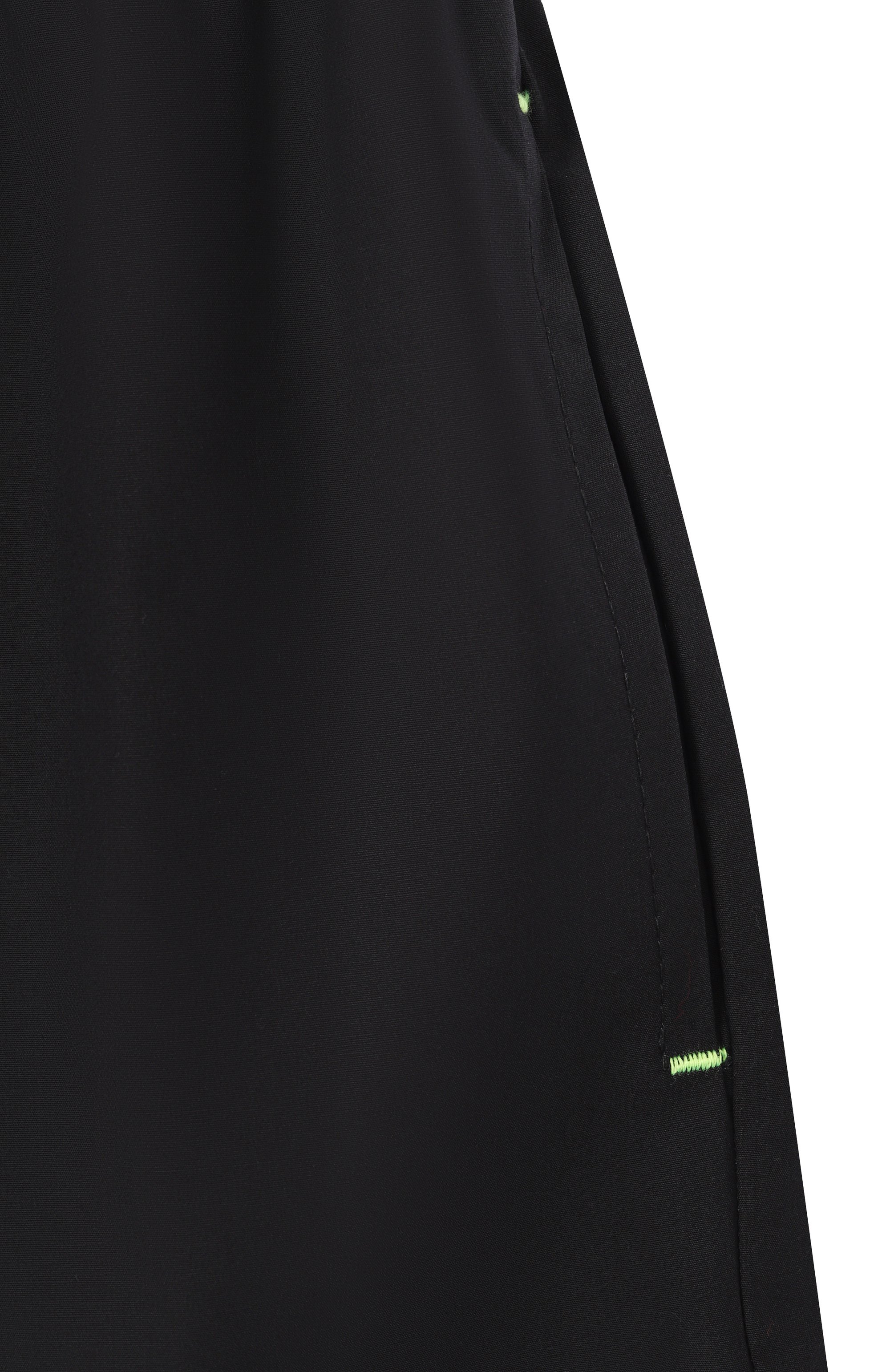 Хлопковые шорты MSGM KIDS черного цвета по цене 8995 руб., арт. S6MSJBBE190, фото 3 Хлопковые шорты MSGM KIDS, арт. S6MSJBBE190, фото 3