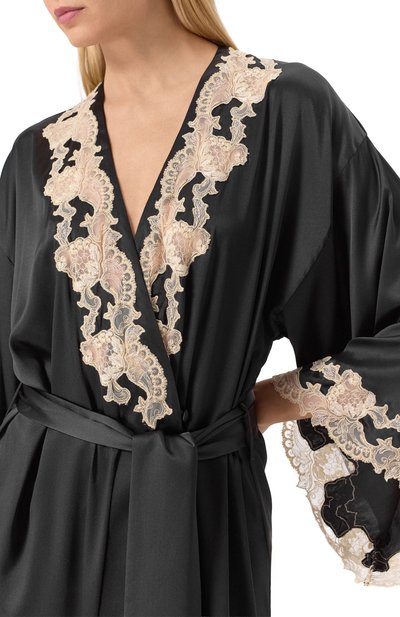 Шелковый халат C.ALLA черного цвета по цене 139500 руб., арт. 333/L0NG, фото 5 Шелковый халат C.ALLA, арт. 333/L0NG, фото 5