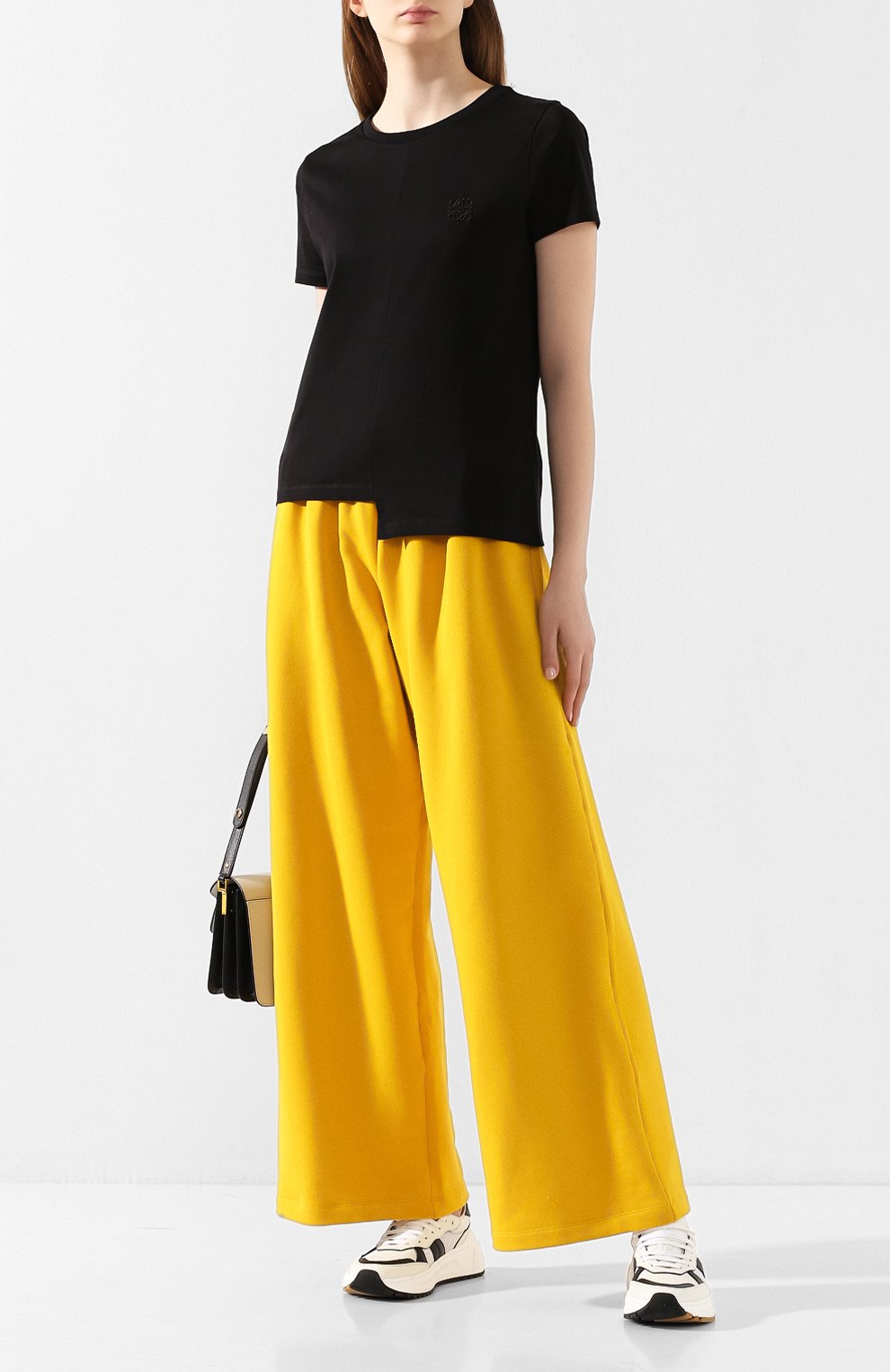 Хлопковая футболка LOEWE черного цвета по цене 29950 руб., арт. S6299062CR, фото 2 Хлопковая футболка LOEWE, арт. S6299062CR, фото 2