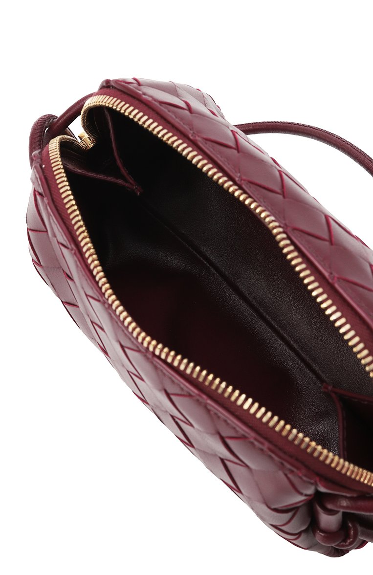 Женская сумка concert pouch BOTTEGA VENETA бордового цвета, арт. 794258/VCPP1 | Фото 5 (Материал: Натуральная кожа; Размер: mini; Ремень/цепочка: На ремешке; Автоматизация состава: Проставлено; Автоматизация ТО: Проставлено)