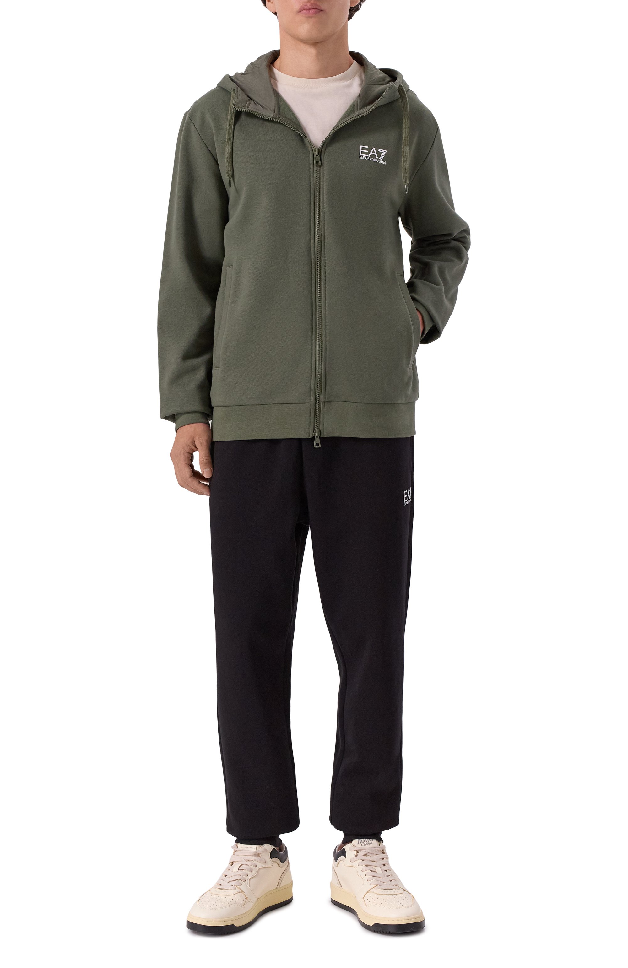 Хлопковый спортивный костюм EA7 хаки цвета по цене 22200 руб., арт. 8NPV68/PJVTZ, фото 1 Хлопковый спортивный костюм EA7, арт. 8NPV68/PJVTZ, фото 1