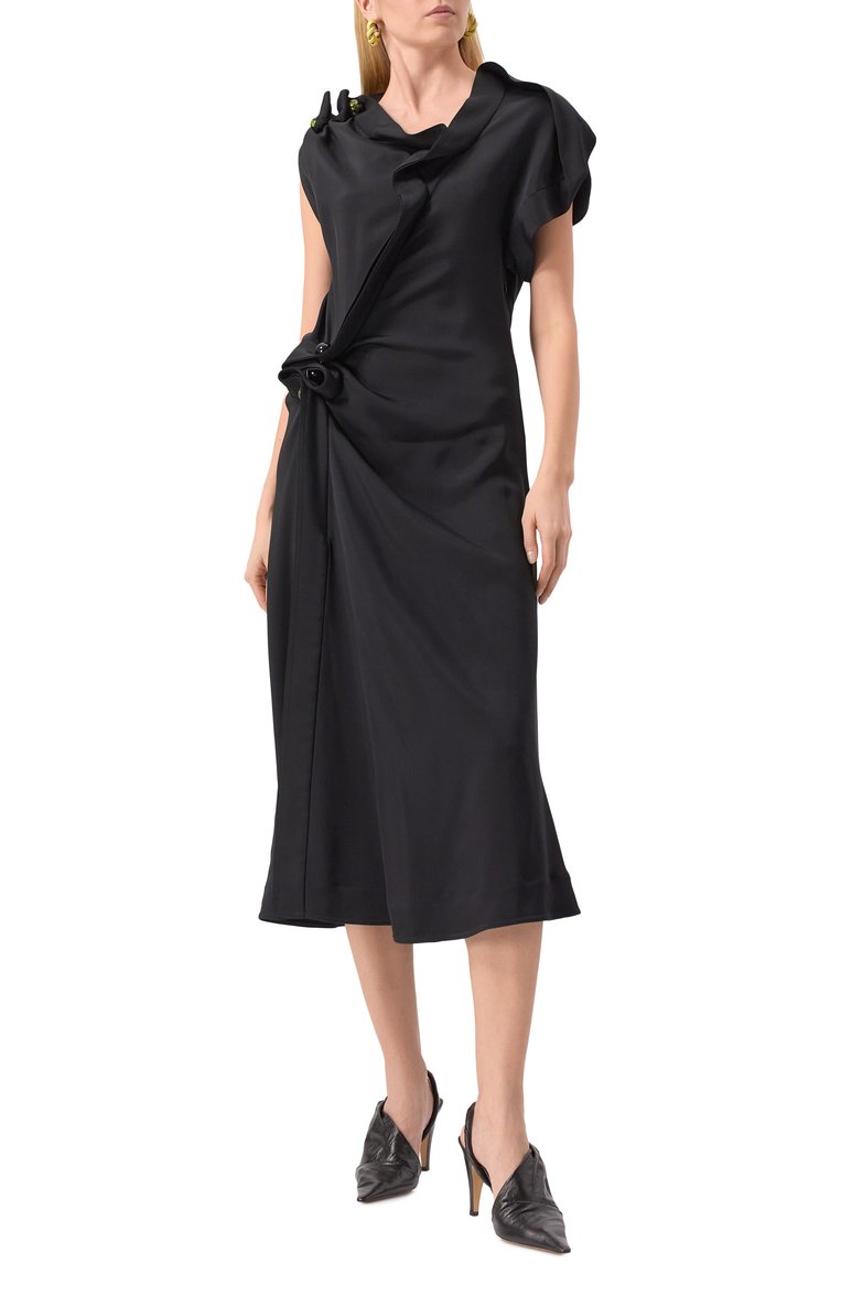 Женское платье из вискозы BOTTEGA VENETA черного цвета, арт. 801926 V3Z10 | Фото 3 (Длина Ж (юбки, платья, шорты): Миди; Материал внешний: Вискоза; Рукава: Короткие; Стили: Кэжуэл; Женское Кросс-КТ: Платье-одежда; Случай: Коктейльный)