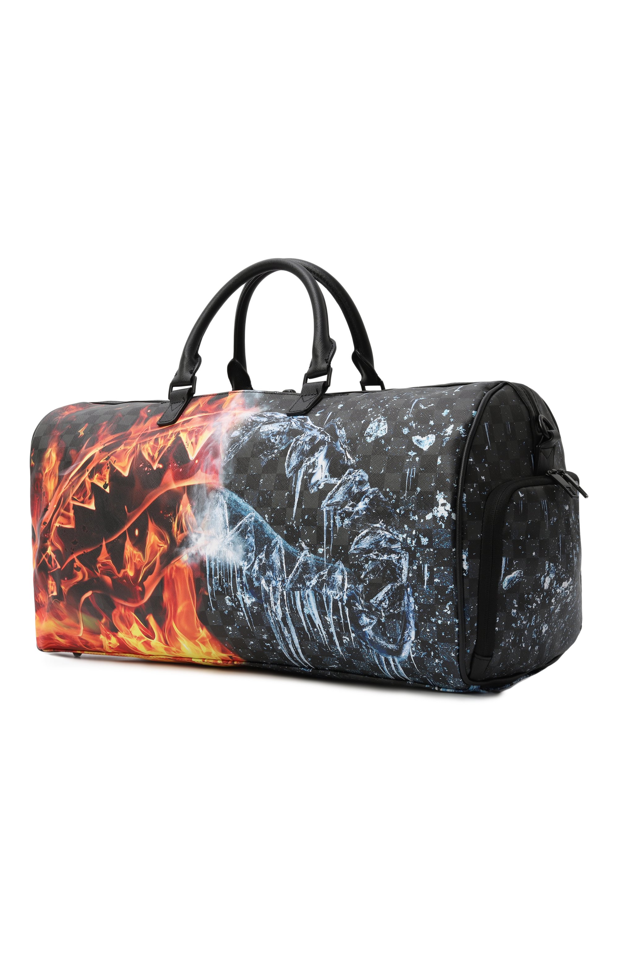Дорожная сумка fire & ice shark SPRAYGROUND черного цвета по цене 24100 руб., арт. 910D7936NSZ, фото 2 Дорожная сумка fire & ice shark SPRAYGROUND, арт. 910D7936NSZ, фото 2
