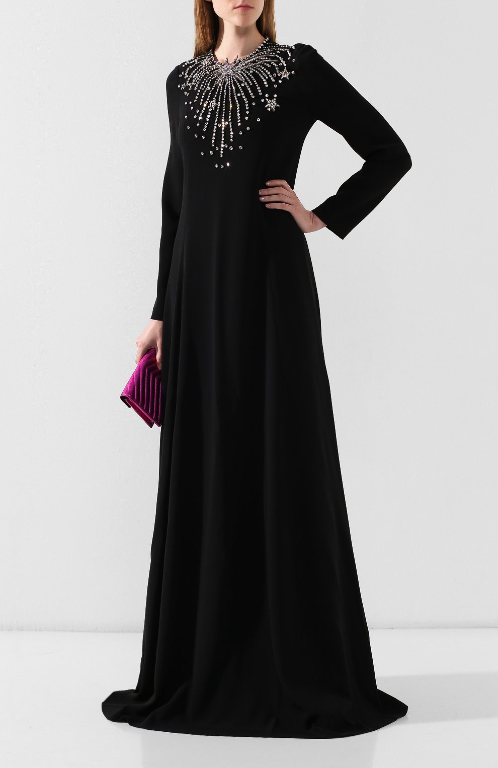 Платье-макси GUCCI черного цвета по цене 483000 руб., арт. 580135/XJBFQ, фото 2 Платье-макси GUCCI, арт. 580135/XJBFQ, фото 2