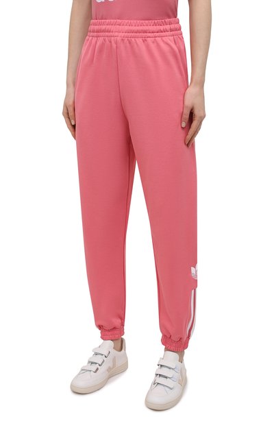 Хлопковые джоггеры ADIDAS ORIGINALS розового цвета по цене 5280 руб., арт. GN6708, фото 3 Хлопковые джоггеры ADIDAS ORIGINALS, арт. GN6708, фото 3