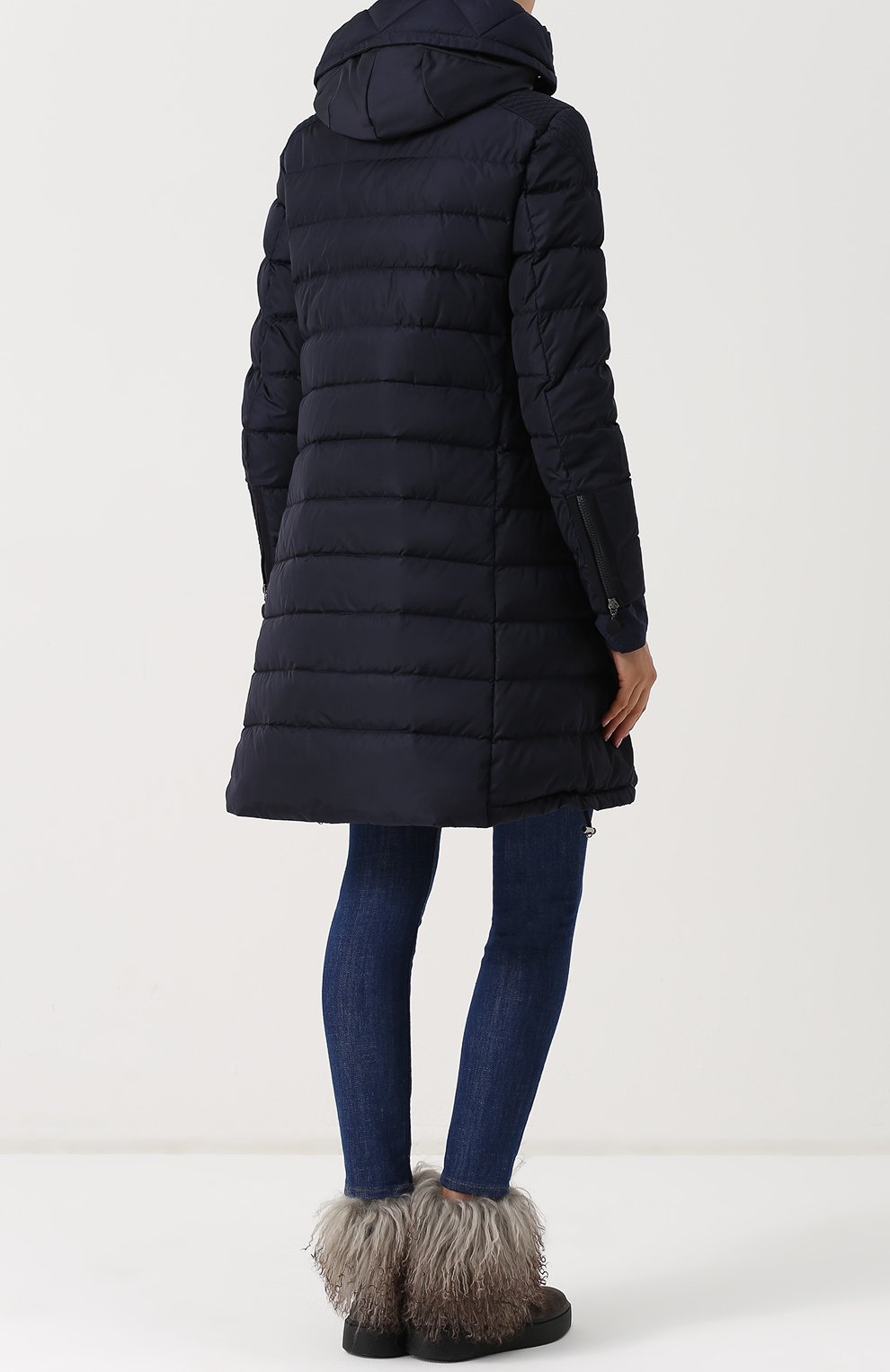 Стеганый пуховик с косой молнией и капюшоном MONCLER, арт. C2-093-49315-85-54155, фото 3