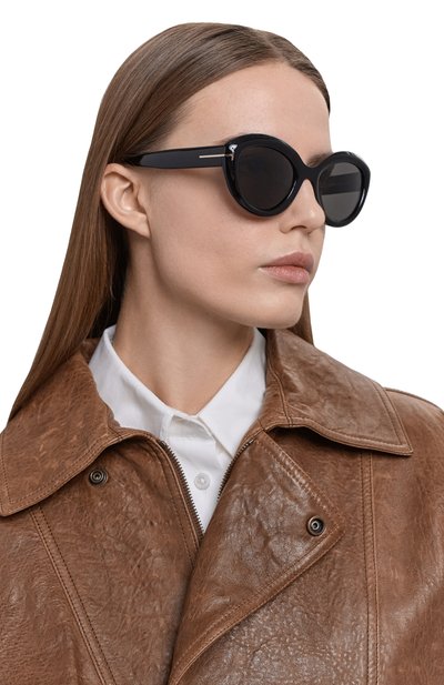 Солнцезащитные очки TOM FORD черного цвета по цене 61950 руб., арт. TF1316 01A, фото 2 Солнцезащитные очки TOM FORD, арт. TF1316 01A, фото 2