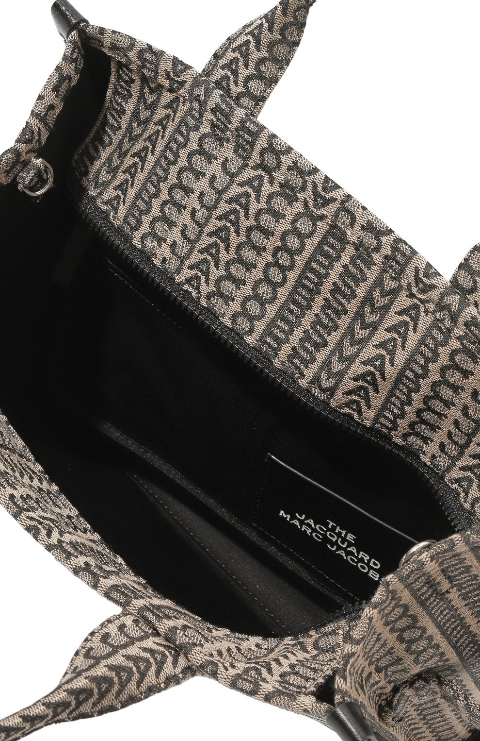 Сумка the tote bag medium MARC JACOBS (THE) темно-бежевого цвета по цене 49450 руб., арт. H076M01RE21, фото 6 Сумка the tote bag medium MARC JACOBS (THE), арт. H076M01RE21, фото 6