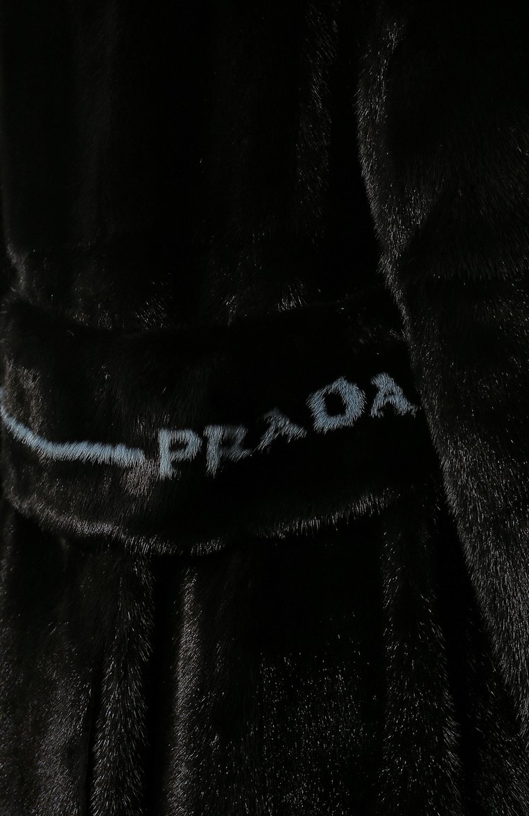 Женская шуба из норки PRADA черного цвета, арт. 166543-L89-F0002-211 | Фото 5 (Рукава: Длинные; Материал внешний: Натуральный мех, Натуральная кожа; Длина (верхняя одежда): До колена; Женское Кросс-КТ: Мех; Стили: Классический; Региональные ограничения белый список (Axapta Mercury): Не проставлено; Нос: Не проставлено; Кросс-КТ: Куртка; Автоматизация состава: Проставлено; Автоматизация ТО: Проставлено)