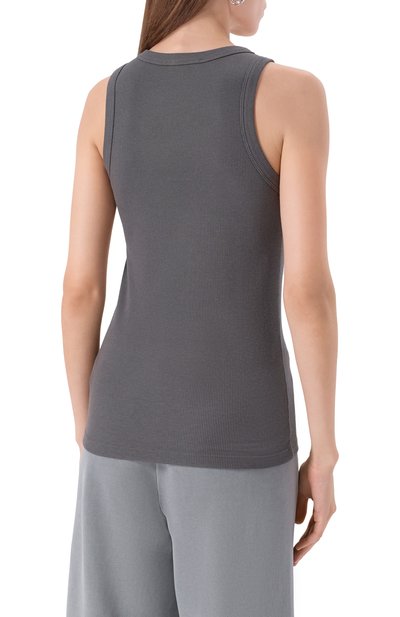 Майка ADDICTED серого цвета по цене 10330 руб., арт. FT2316, фото 4 Майка ADDICTED, арт. FT2316, фото 4