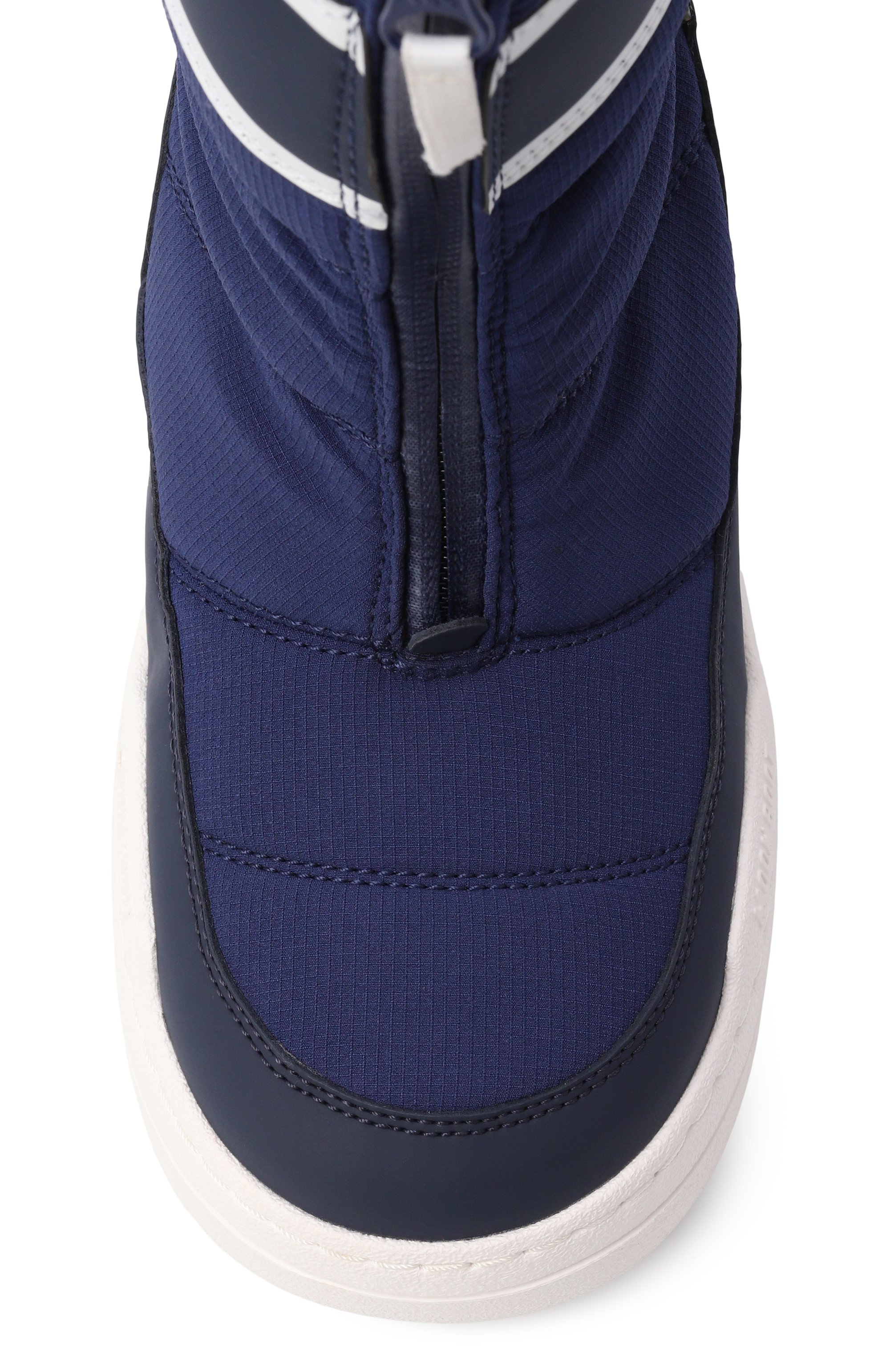 Утепленные сапоги MOON BOOT темно-синего цвета по цене 17550 руб., арт. 80D3440080_001, фото 4 Утепленные сапоги MOON BOOT, арт. 80D3440080_001, фото 4