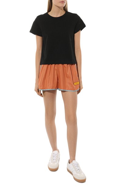 Шорты EVERREVER оранжевого цвета по цене 7900 руб., арт. RE-SH-OB-01, фото 2 Шорты EVERREVER, арт. RE-SH-OB-01, фото 2