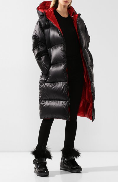 Пуховик SEVEN LAB черного цвета по цене 42000 руб., арт. DJHL20-Q black/red, фото 2 Пуховик SEVEN LAB, арт. DJHL20-Q black/red, фото 2