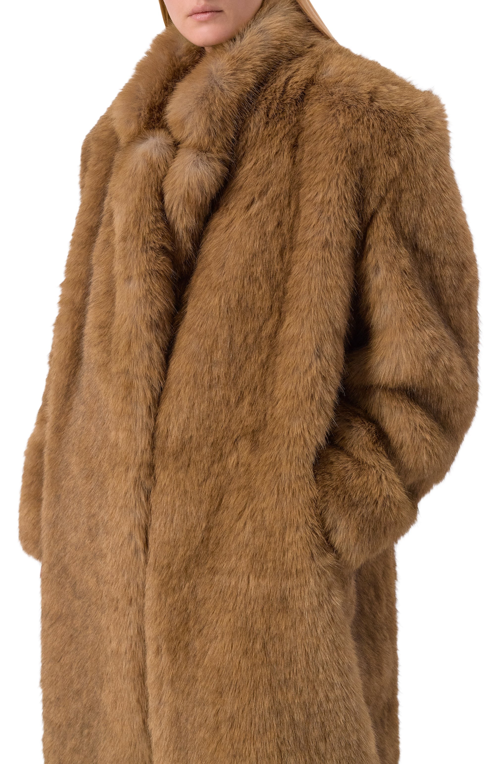 Шуба из экомеха MSGM темно-бежевого цвета по цене 125500 руб., арт. 3942MDC09/257822, фото 5 Шуба из экомеха MSGM, арт. 3942MDC09/257822, фото 5