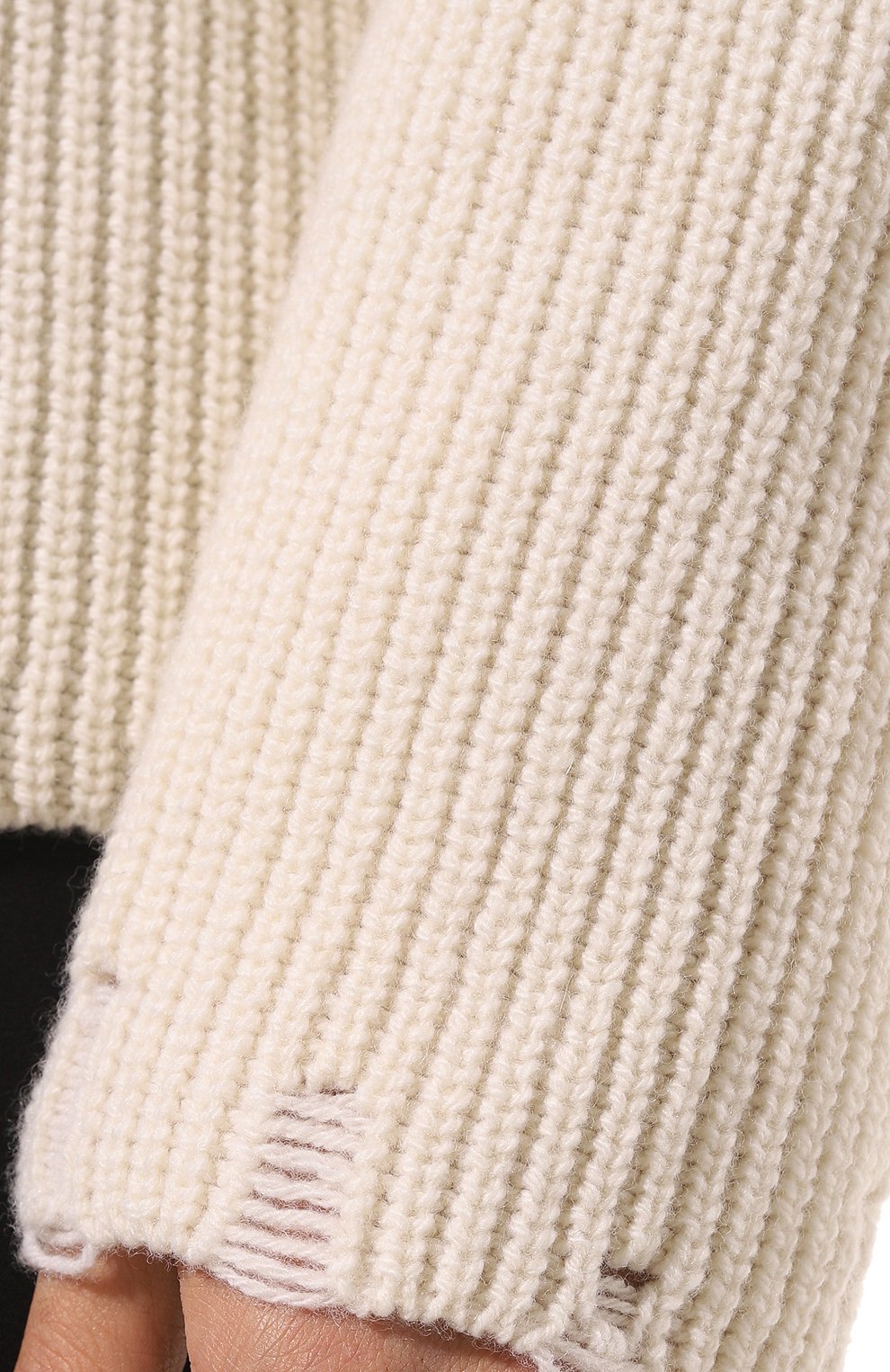 Свитер из шерсти и кашемира A PAPER KID кремового цвета по цене 34000 руб., арт. F3PKMAJP002, фото 5 Свитер из шерсти и кашемира A PAPER KID, арт. F3PKMAJP002, фото 5