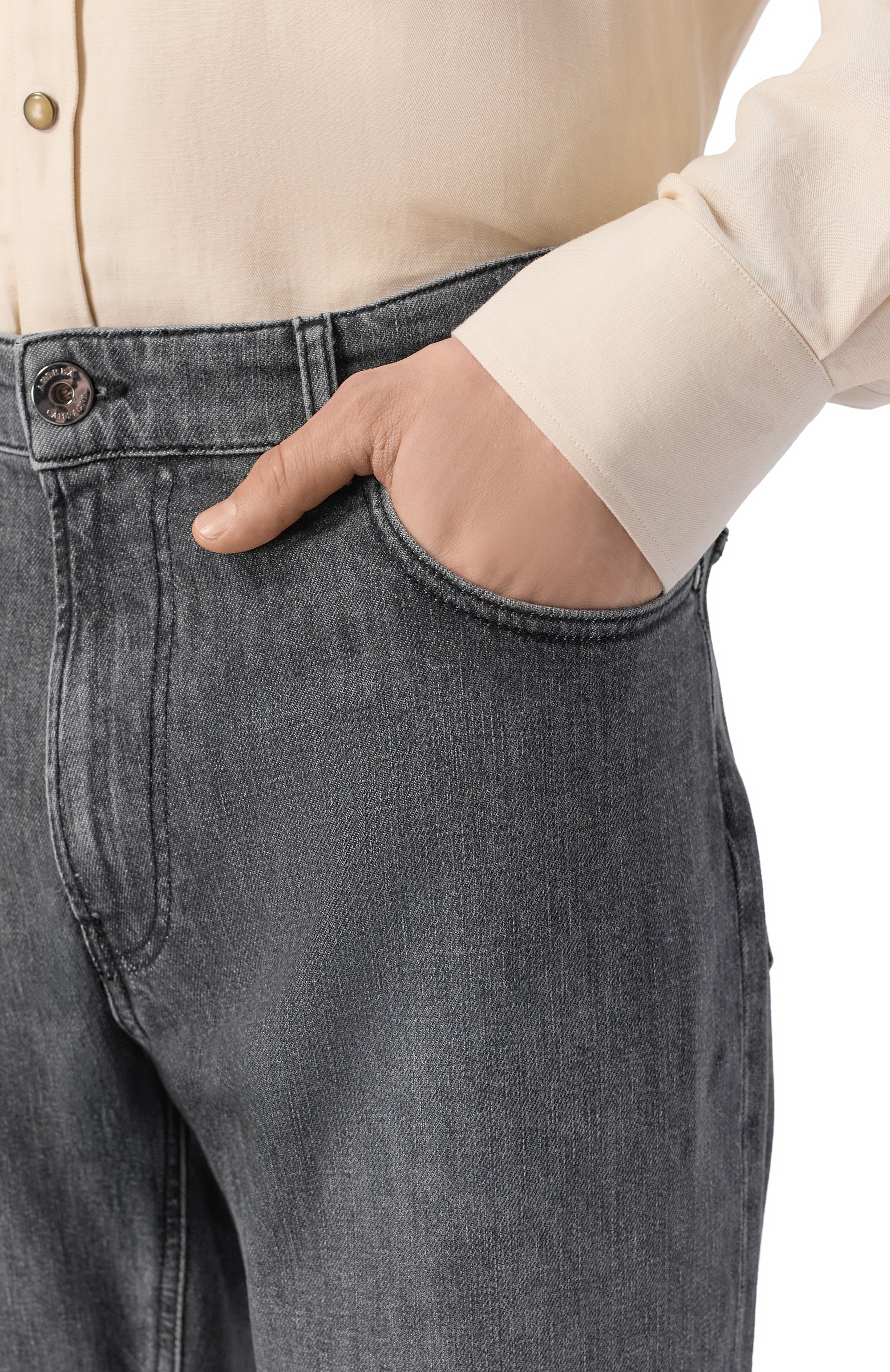 Джинсы ANDREA CAMPAGNA темно-серого цвета по цене 39950 руб., арт. P-380 BLACK USED/CABRA BLACK TRAMA BIANCA, фото 5 Джинсы ANDREA CAMPAGNA, арт. P-380 BLACK USED/CABRA BLACK TRAMA BIANCA, фото 5