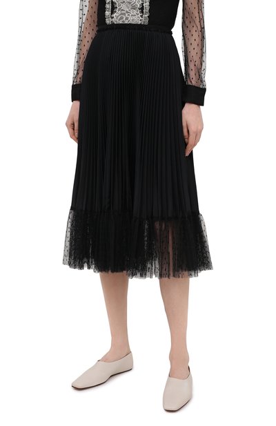 Плиссированная юбка REDVALENTINO черного цвета по цене 85950 руб., арт. VR3RAD30/4S9, фото 3 Плиссированная юбка REDVALENTINO, арт. VR3RAD30/4S9, фото 3