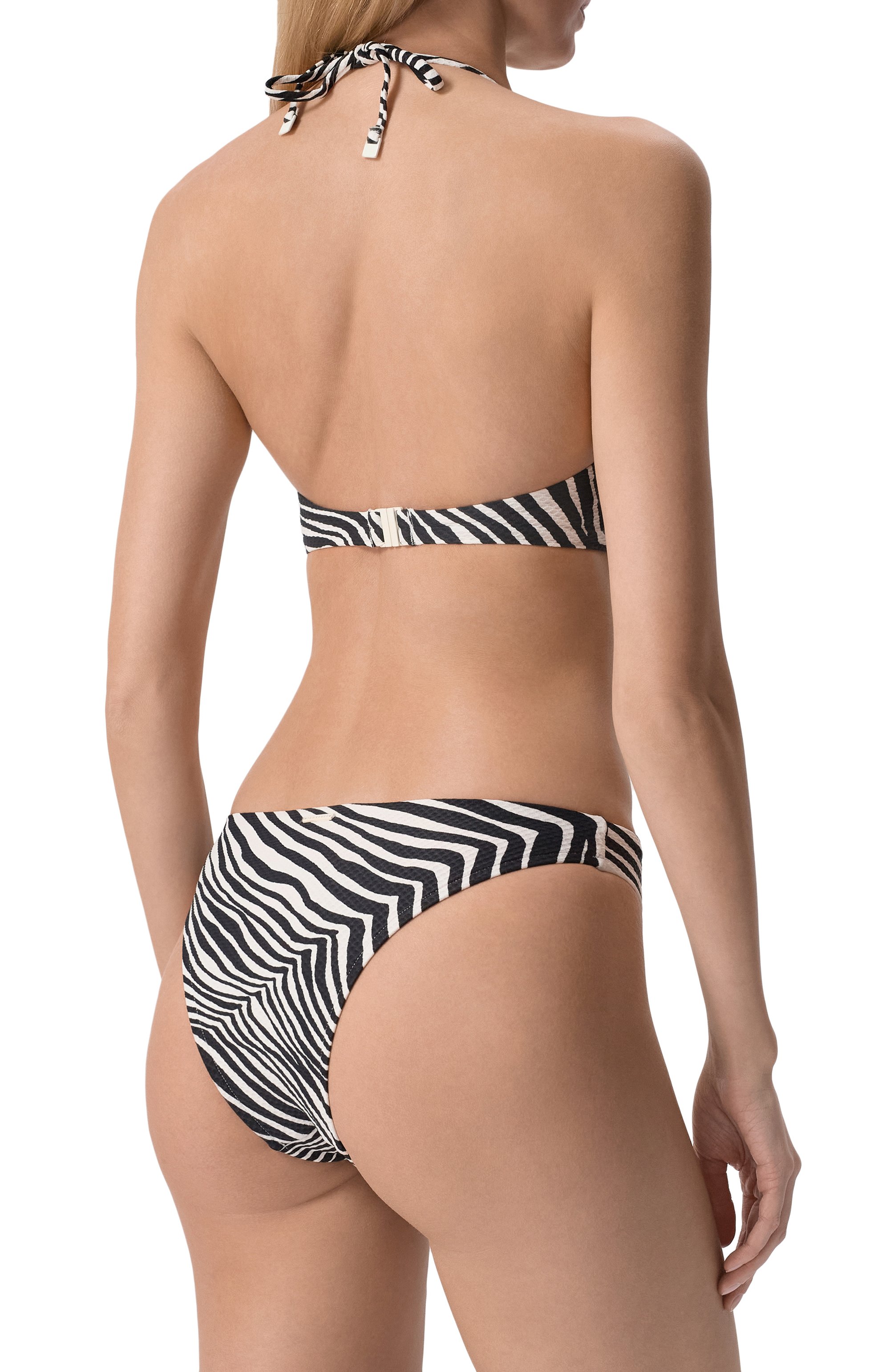 Треугольный бра SEA LEVEL черно-белого цвета по цене 16200 руб., арт. SL3050ZE, фото 3 Треугольный бра SEA LEVEL, арт. SL3050ZE, фото 3