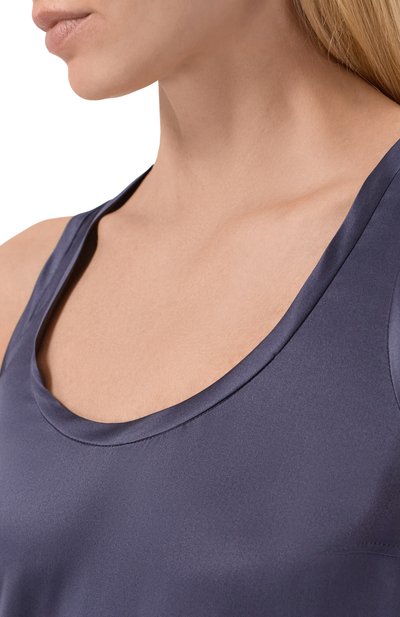 Атласный топ BRUNELLO CUCINELLI синего цвета по цене 99500 руб., арт. M0C59E0600, фото 5 Атласный топ BRUNELLO CUCINELLI, арт. M0C59E0600, фото 5