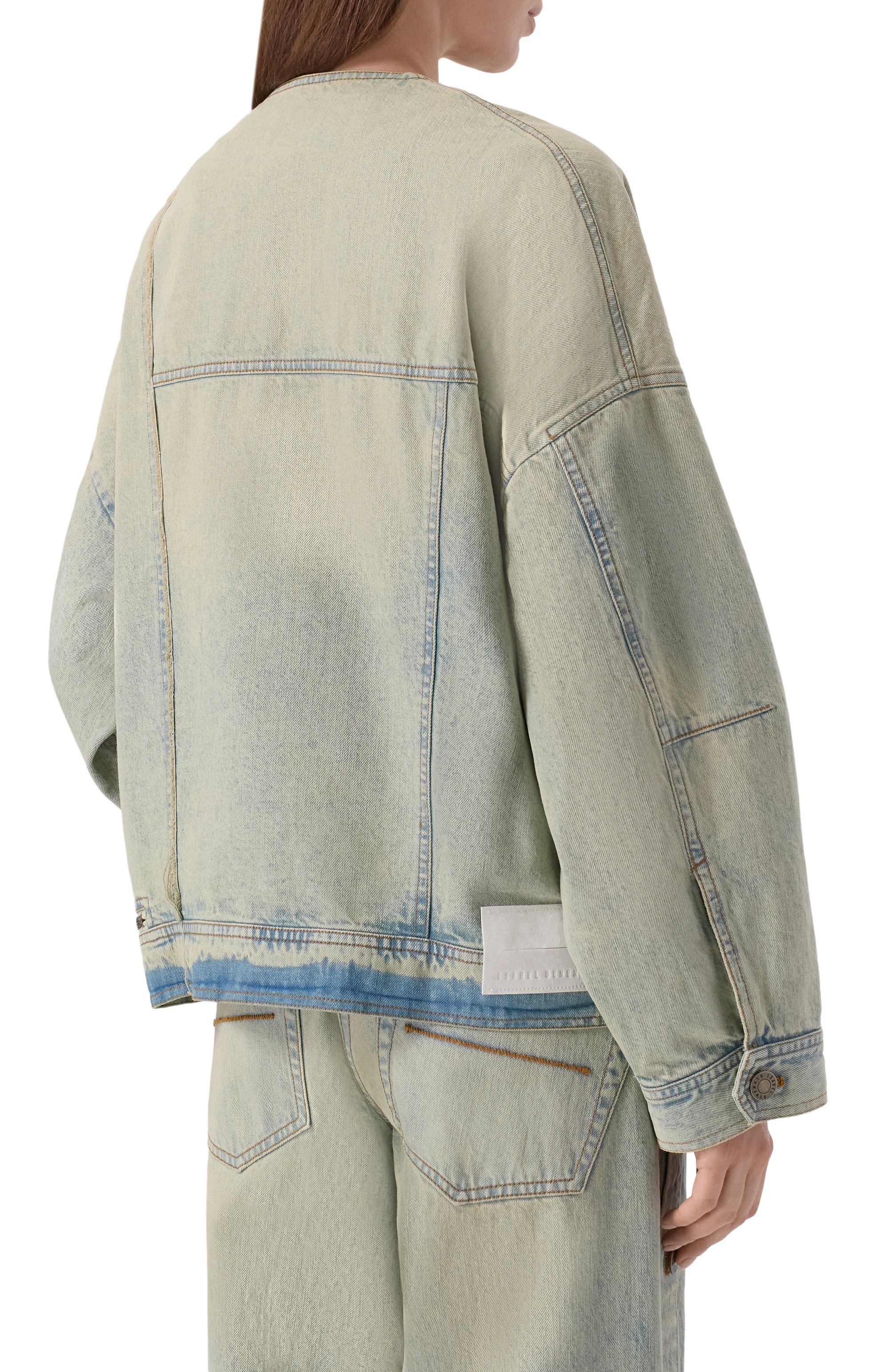 Джинсовая куртка ISABEL BENENATO голубого цвета по цене 120500 руб., арт. DW51MS26, фото 4 Джинсовая куртка ISABEL BENENATO, арт. DW51MS26, фото 4