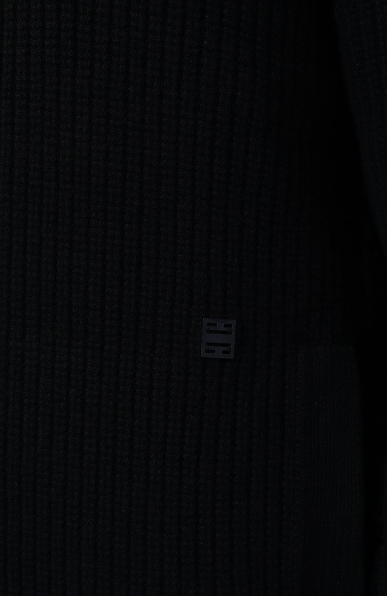 Мужской кардиган из шерсти и кашемира GIVENCHY темно-синего цвета, арт. BM90PW4YGB | Фото 5 (Материал внешний: Кашемир, Шерсть; Длина (для топов): Стандартные; Рукава: Длинные; Мужское Кросс-КТ: Кардиган-одежда; Стили: Кэжуэл; Застежка: Пуговицы)