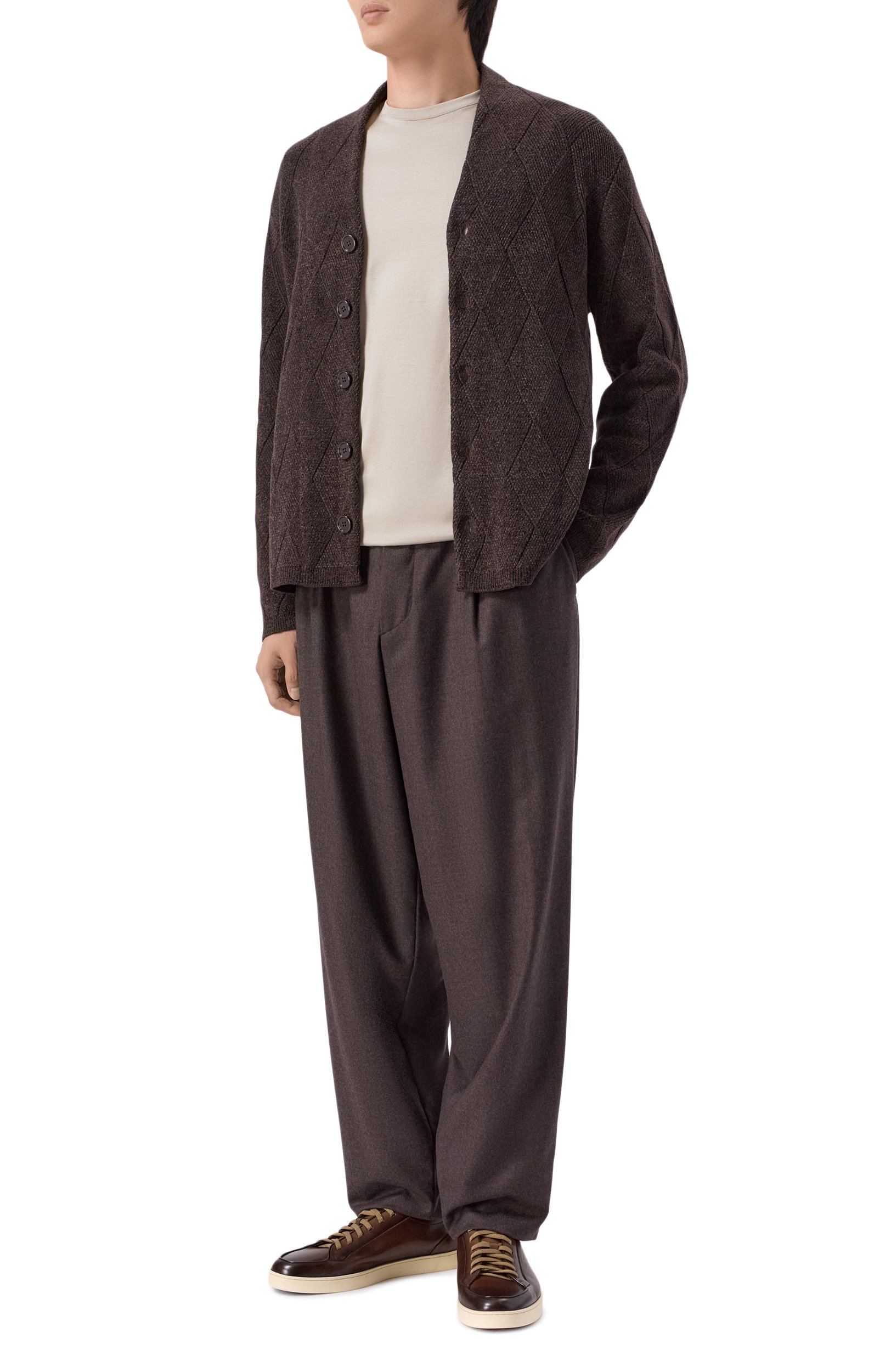 Кардиган EMPORIO ARMANI темно-коричневого цвета по цене 54000 руб., арт. EM006317/AF27920, фото 2 Кардиган EMPORIO ARMANI, арт. EM006317/AF27920, фото 2