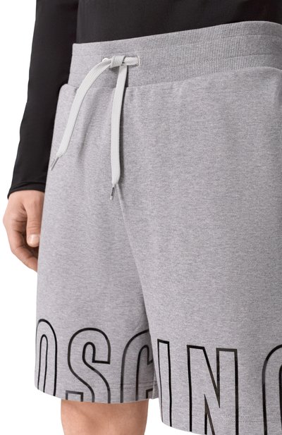 Хлопковые шорты MOSCHINO серого цвета по цене 29750 руб., арт. A6811/4319, фото 5 Хлопковые шорты MOSCHINO, арт. A6811/4319, фото 5