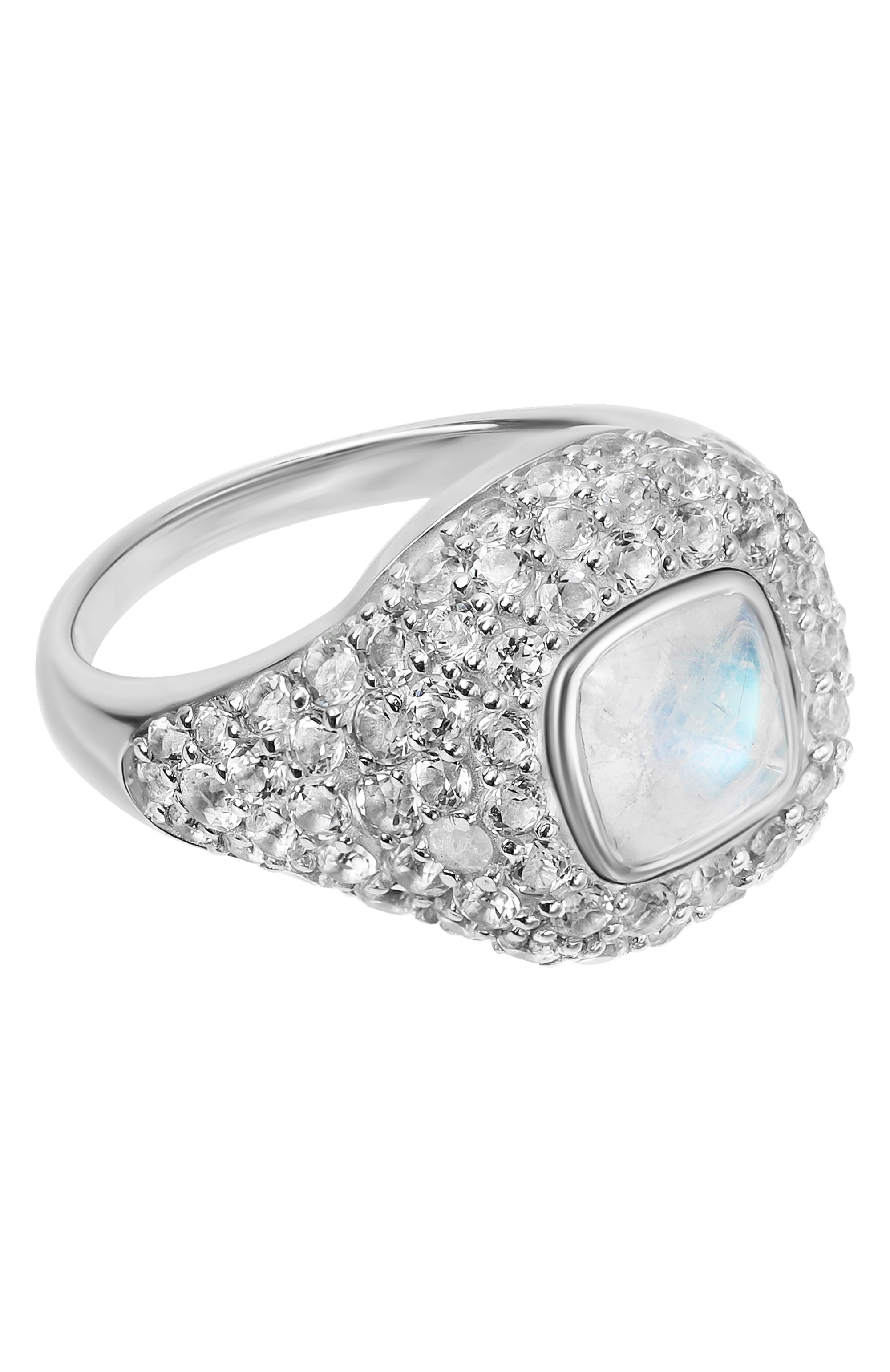 Кольцо-печатка SECRETS JEWELRY серебряного цвета по цене 33900 руб., арт. ПЛККС914, фото 1 Кольцо-печатка SECRETS JEWELRY, арт. ПЛККС914, фото 1