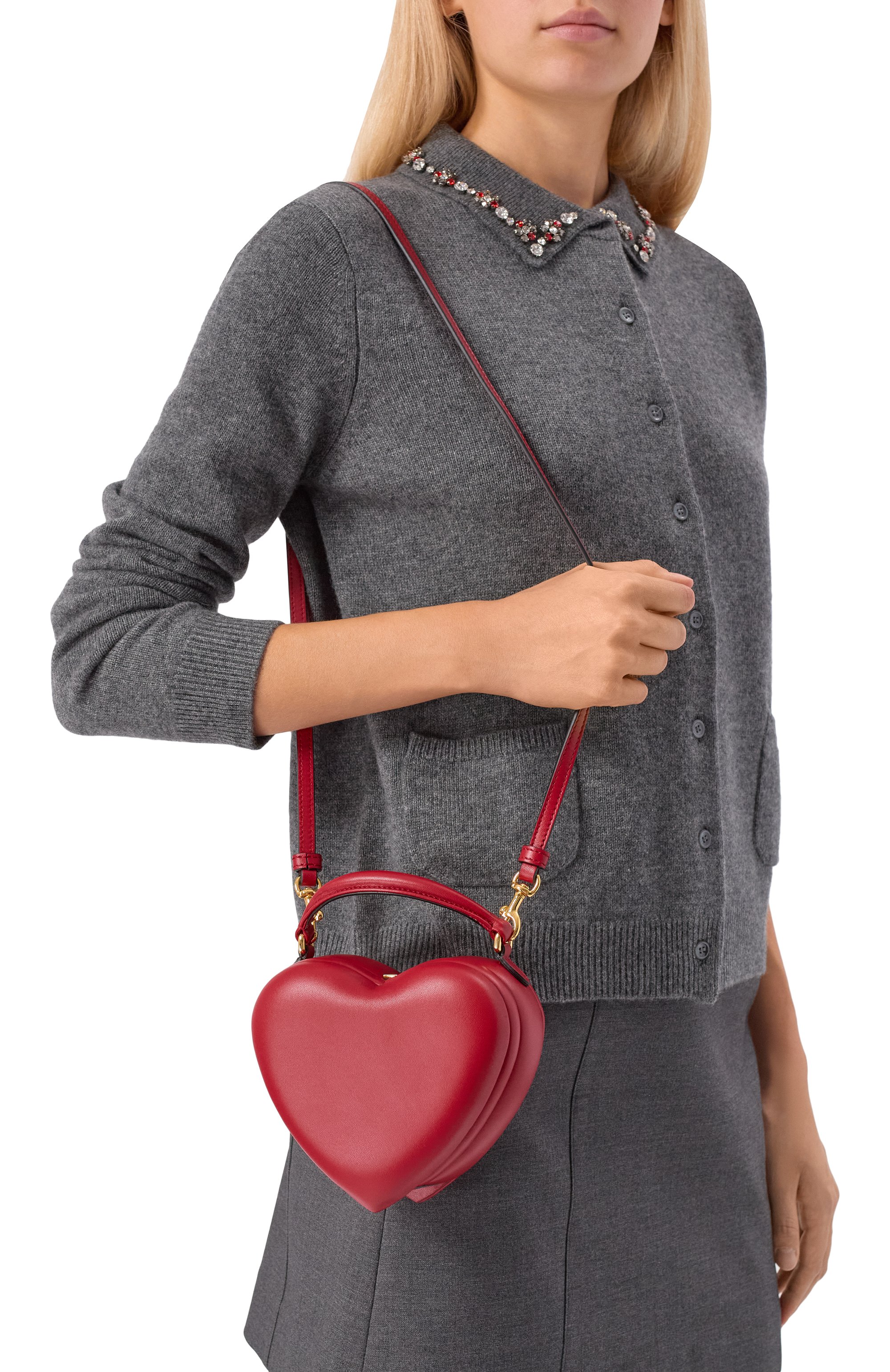 Сумка love me mini MOSCHINO красного цвета по цене 178000 руб., арт. MC4137PP1N/0A0, фото 2 Сумка love me mini MOSCHINO, арт. MC4137PP1N/0A0, фото 2