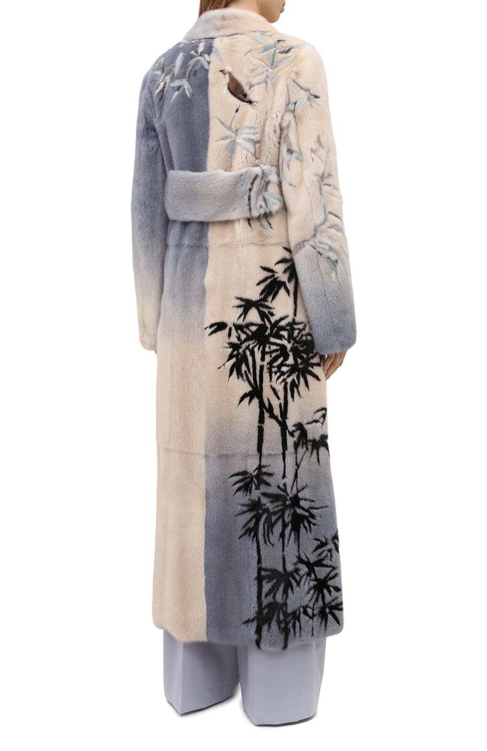 Шуба VALENTINO голубого цвета по цене 6135000 руб., арт. LF3FA085/1CF, фото 4 Шуба VALENTINO, арт. LF3FA085/1CF, фото 4