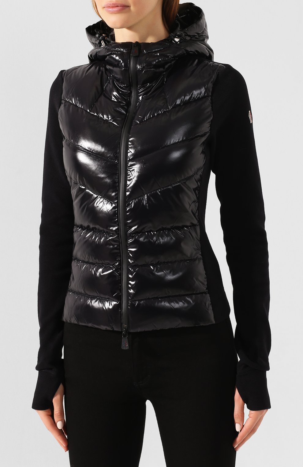 Утепленный кардиган MONCLER черного цвета по цене 42800 руб., арт. E2-098-84513-00-80093, фото 3 Утепленный кардиган MONCLER, арт. E2-098-84513-00-80093, фото 3