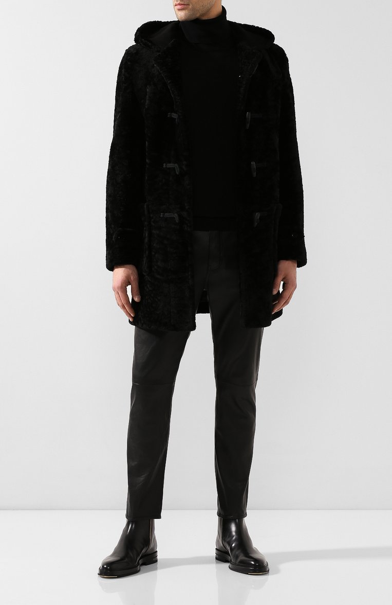 Мужская шуба из овчины SAINT LAURENT черного цвета, арт. 580936/Y7SJ2 | Фото 2 (Материал внешний: Натуральный мех; Материал подклада: Купро; Мужское Кросс-КТ: Верхняя одежда, Кожа и замша; Длина (верхняя одежда): До середины бедра; Материал сплава: Проставлено; Нос: Не проставлено; Стили: Кэжуэл; Рукава: Длинные)