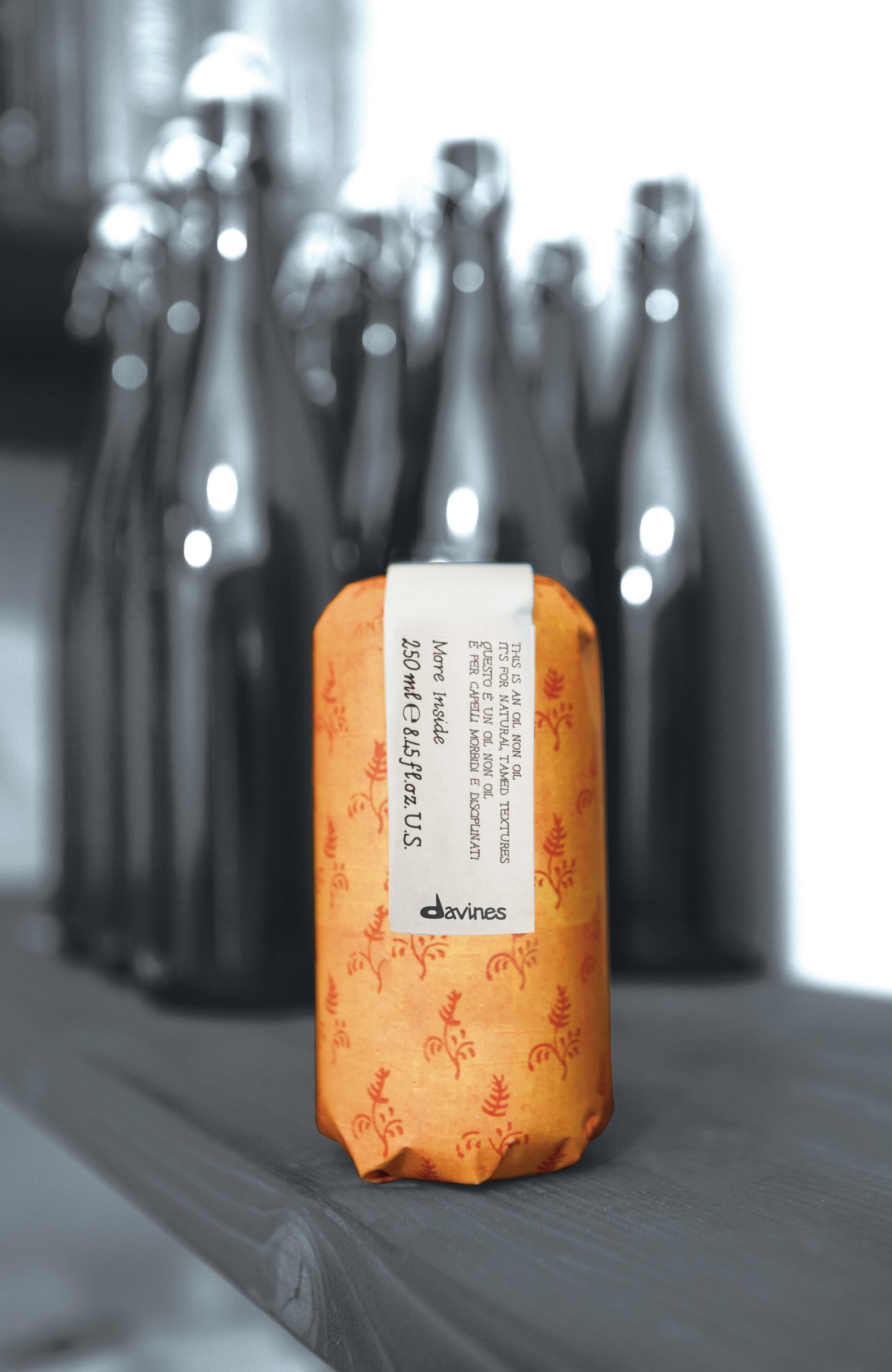 Масло без масла more inside для естественных послушных укладок (250ml) DAVINES бесцветного цвета по цене 4600 руб., арт. 87086, фото 2 Масло без масла more inside для естественных послушных укладок (250ml) DAVINES, арт. 87086, фото 2
