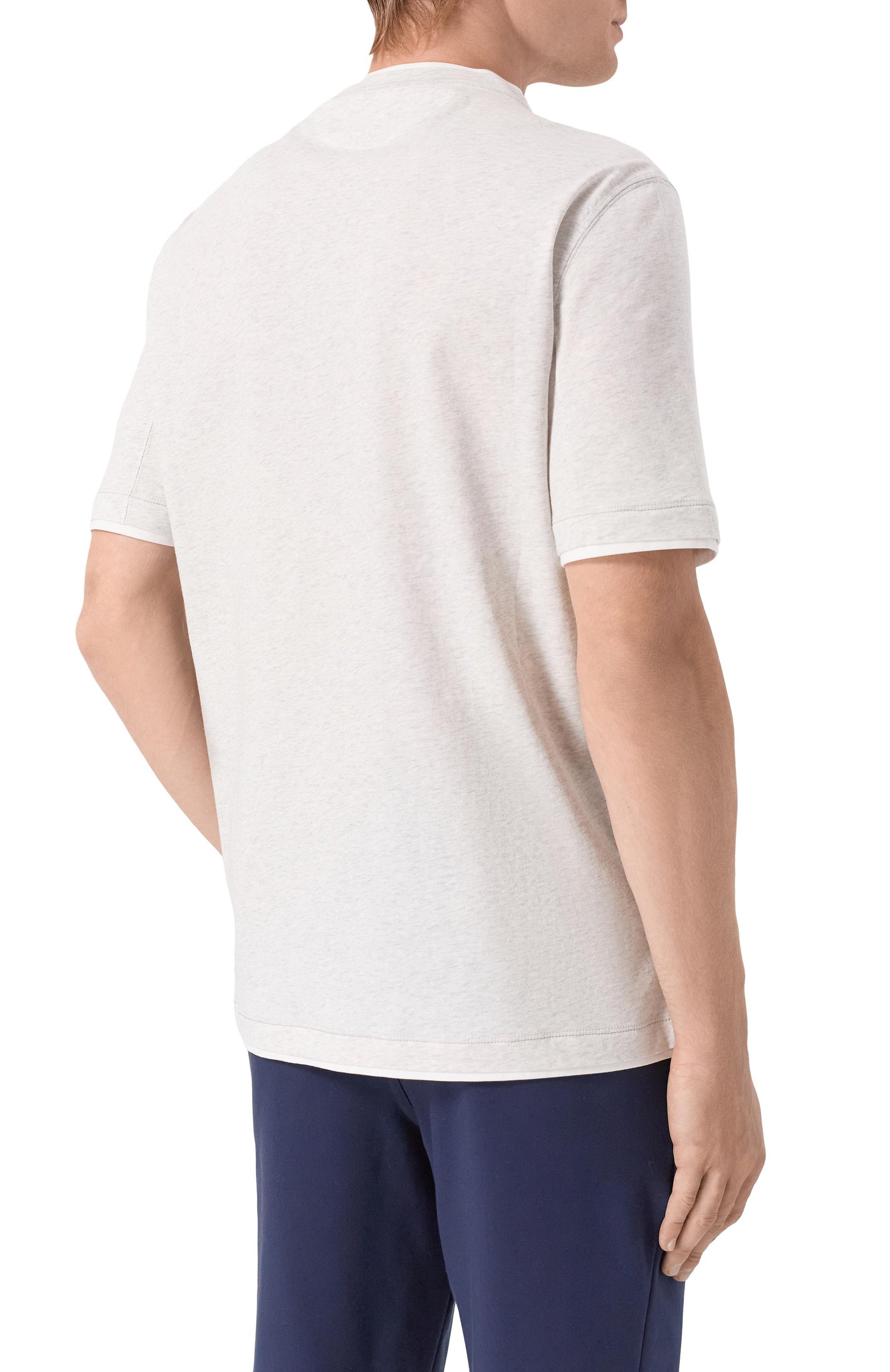 Хлопковая футболка BRUNELLO CUCINELLI светло-серого цвета по цене 62300 руб., арт. M0B137451W, фото 4 Хлопковая футболка BRUNELLO CUCINELLI, арт. M0B137451W, фото 4