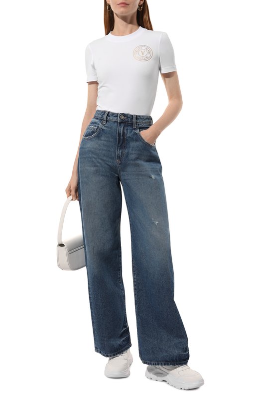 Хлопковая футболка Versace Jeans Couture 77HAHT00/CJ03T Белый  77HAHT00/CJ03T Фото 2