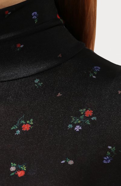 Платье с принтом VETEMENTS разноцветного цвета по цене 69300 руб., арт. WAH20DR403/BLACK FL0WERS, фото 5 Платье с принтом VETEMENTS, арт. WAH20DR403/BLACK FL0WERS, фото 5