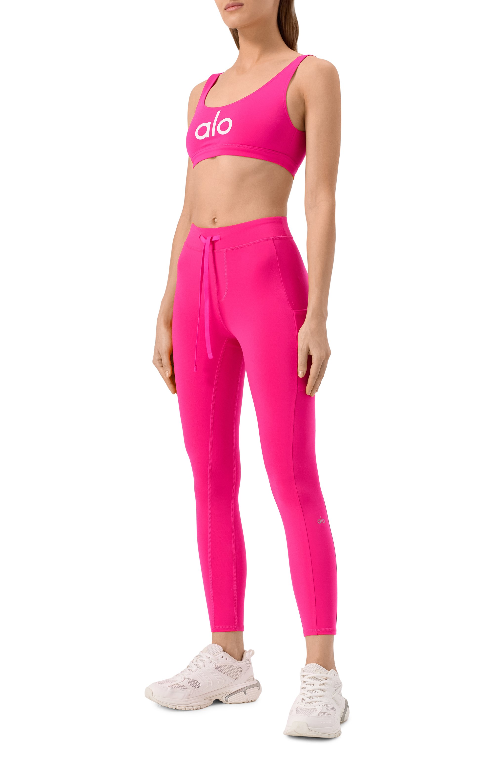 Легинсы ALO YOGA фуксия цвета по цене 16950 руб., арт. W5897R, фото 2 Легинсы ALO YOGA, арт. W5897R, фото 2