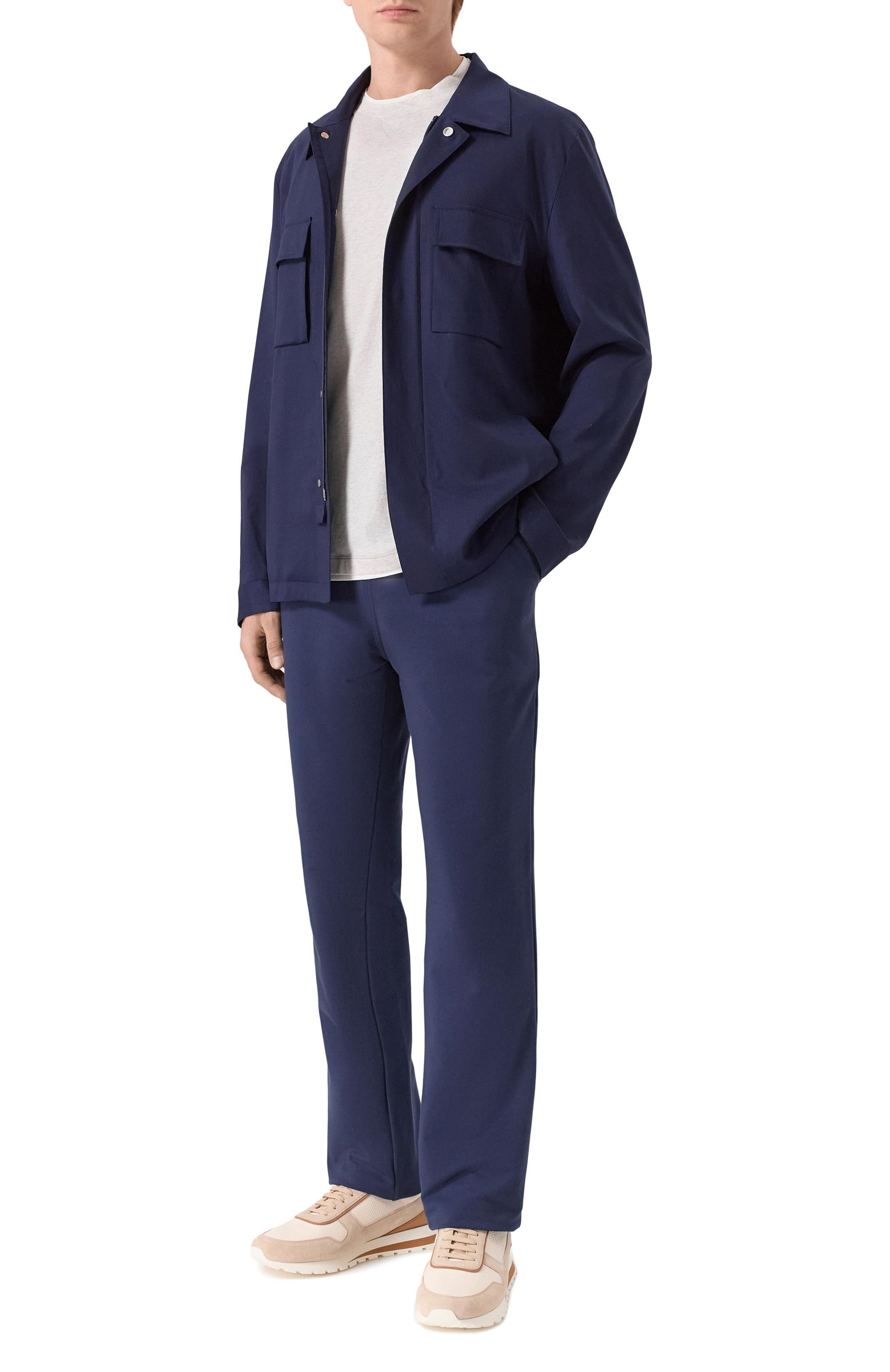 Хлопковая футболка BRUNELLO CUCINELLI светло-серого цвета по цене 62300 руб., арт. M0B137451W, фото 2 Хлопковая футболка BRUNELLO CUCINELLI, арт. M0B137451W, фото 2