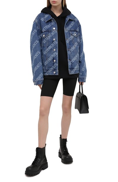 Шорты VETEMENTS черного цвета по цене 24900 руб., арт. WE51PA600B 2605/BLACK, фото 2 Шорты VETEMENTS, арт. WE51PA600B 2605/BLACK, фото 2