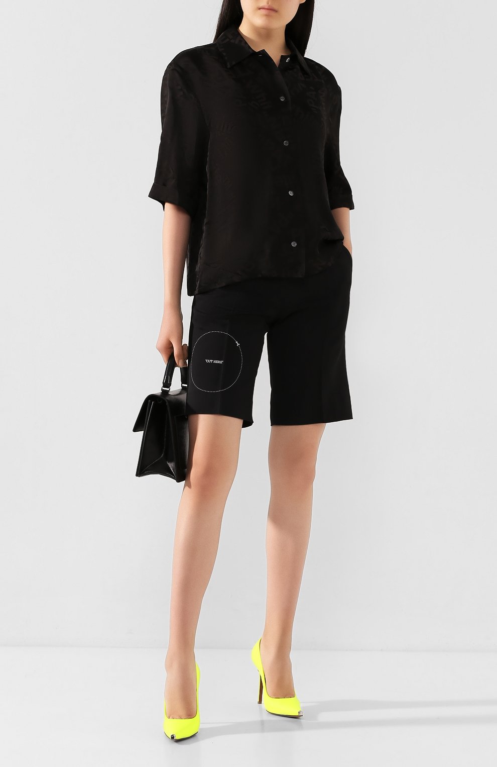 Шорты из вискозы OFF-WHITE черного цвета по цене 45300 руб., арт. 0WCA110S20FAB0011000, фото 2 Шорты из вискозы OFF-WHITE, арт. 0WCA110S20FAB0011000, фото 2