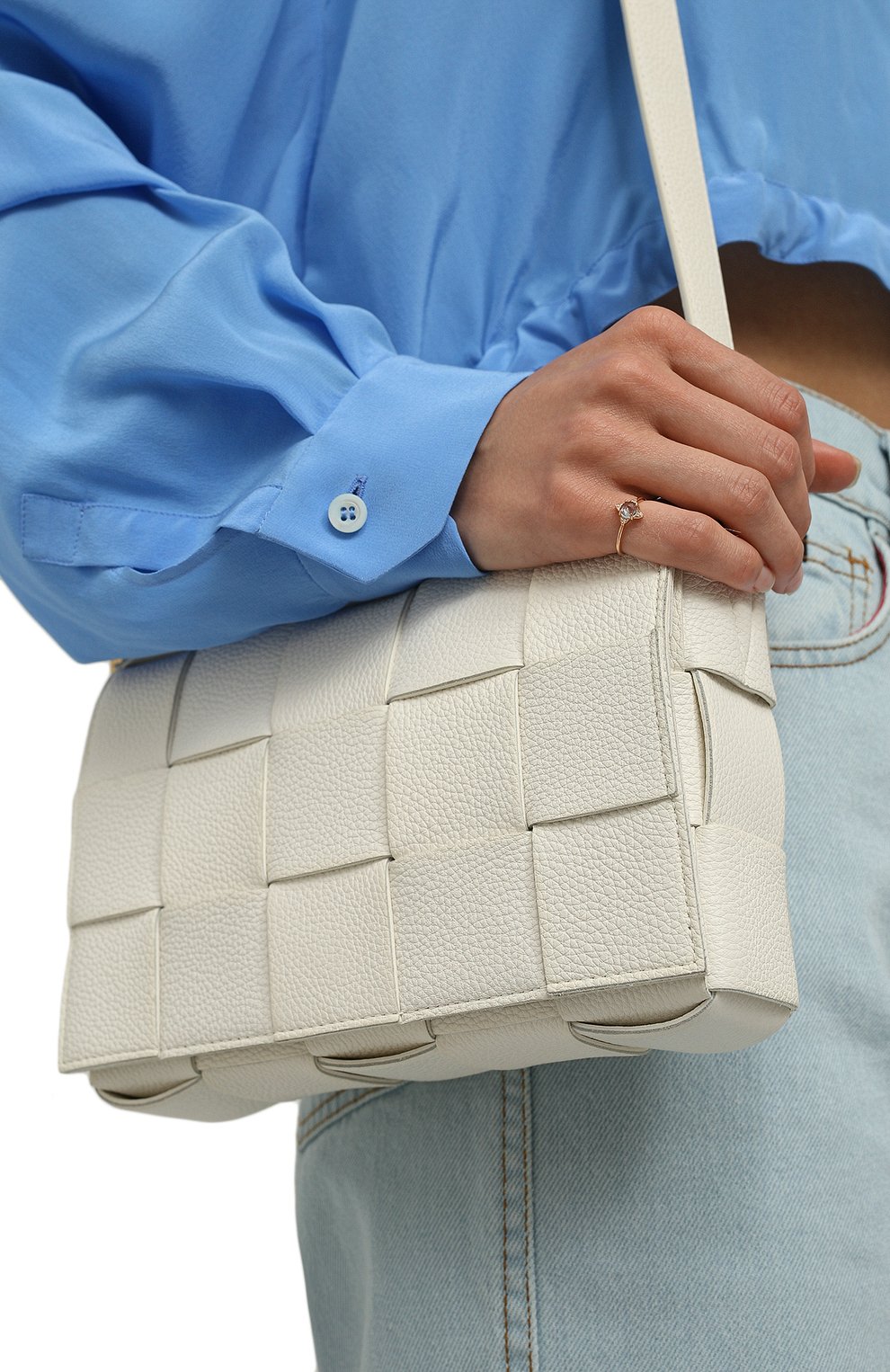 Кольцо роза ветров с аквамарином MOONKA золотого цвета по цене 9680 руб., арт. tr-rr-aqm, фото 2 Кольцо роза ветров с аквамарином MOONKA, арт. tr-rr-aqm, фото 2