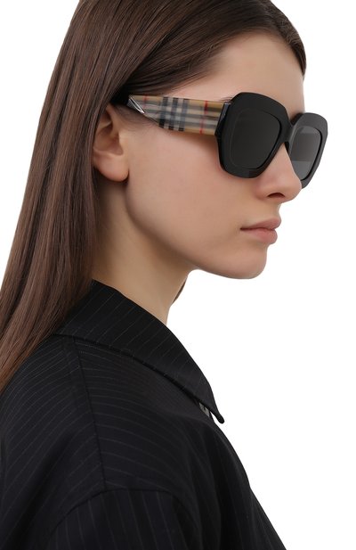 Солнцезащитные очки BURBERRY, арт. 4334-392987, фото 2