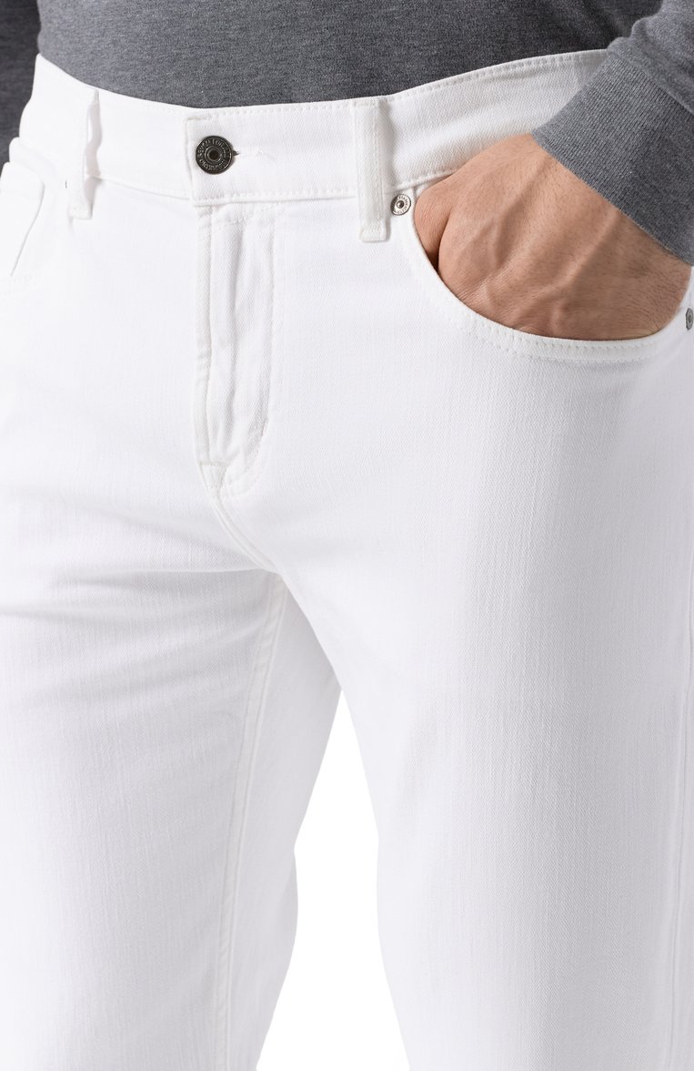 Мужские джинсы straight 7 FOR ALL MANKIND белого цвета, арт. JSSC4450PL | Фото 5 (Длина (брюки, джинсы): Стандартные; Материал внешний: Деним, Хлопок, Синтетический материал; Кросс-КТ: Деним; Силуэт М (брюки): Прямые; Стили: Повседневный; Детали: Однотонный; Автоматизация ТО: Проставлено; Автоматизация состава: Проставлено)