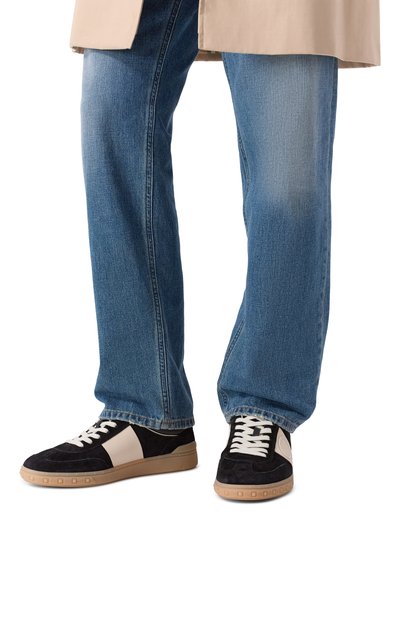 Замшевые кеды upvillage VALENTINO черного цвета по цене 85600 руб., арт. 8Y2S0H77/LAL, фото 3 Замшевые кеды upvillage VALENTINO, арт. 8Y2S0H77/LAL, фото 3