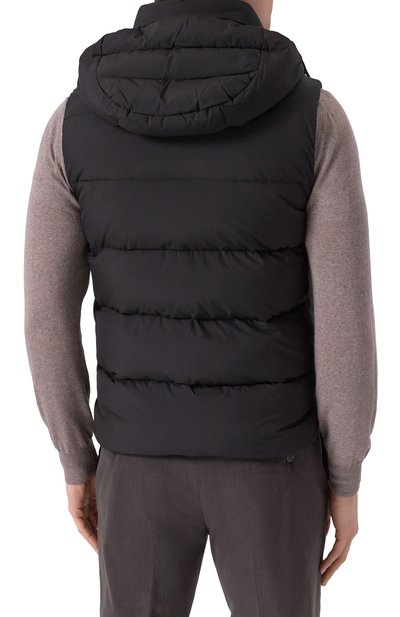 Пуховый жилет fire-skt MOORER черного цвета по цене 148500 руб., арт. FIRE, фото 4 Пуховый жилет fire-skt MOORER, арт. FIRE, фото 4