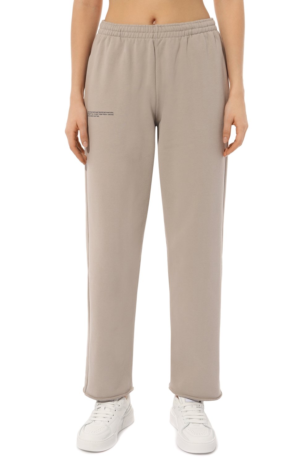 Хлопковые брюки PANGAIA серого цвета по цене 12700 руб., арт. ORGANIC COTTON LOOSE TRACKPANTS, фото 3 Хлопковые брюки PANGAIA, арт. ORGANIC COTTON LOOSE TRACKPANTS, фото 3