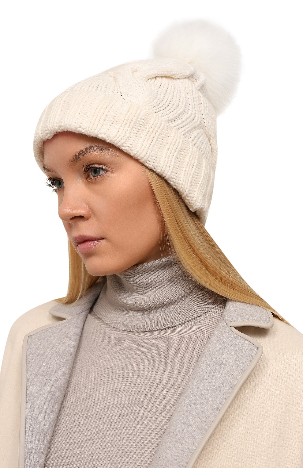 Кашемировая шапка courchevel LORO PIANA белого цвета по цене 64350 руб., арт. FAI3621, фото 2 Кашемировая шапка courchevel LORO PIANA, арт. FAI3621, фото 2