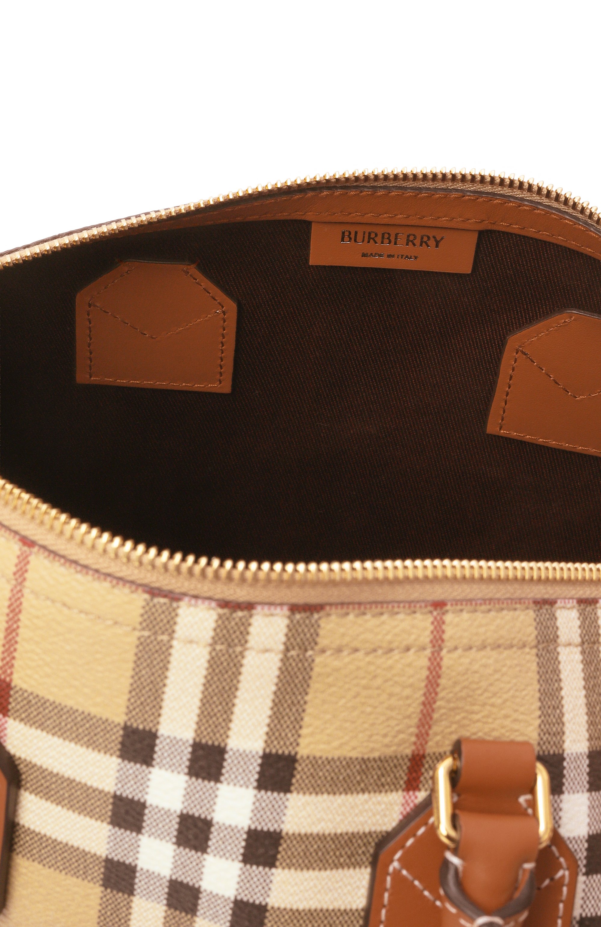 Сумка check medium BURBERRY бежевого цвета по цене 191000 руб., арт. 8119049, фото 5 Сумка check medium BURBERRY, арт. 8119049, фото 5